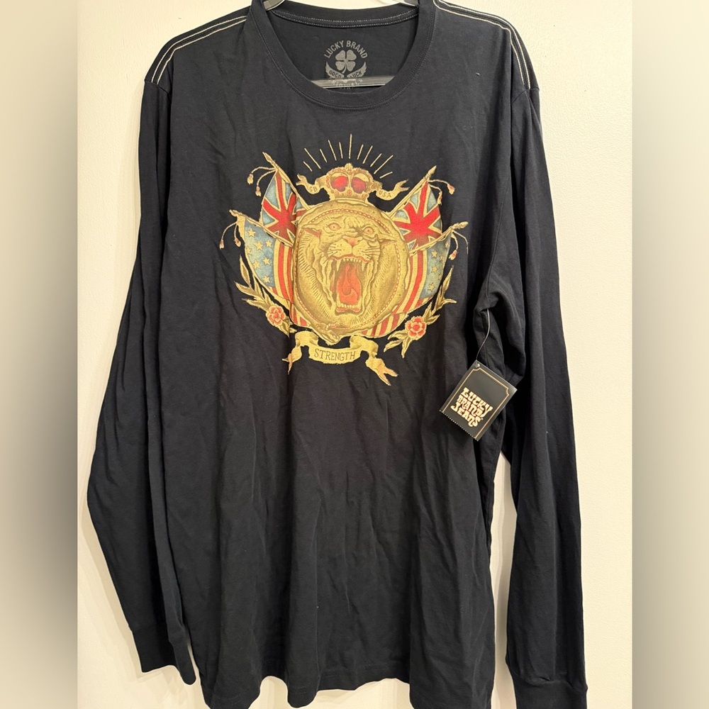 Lucky Brand Men’s Long sleeve tee